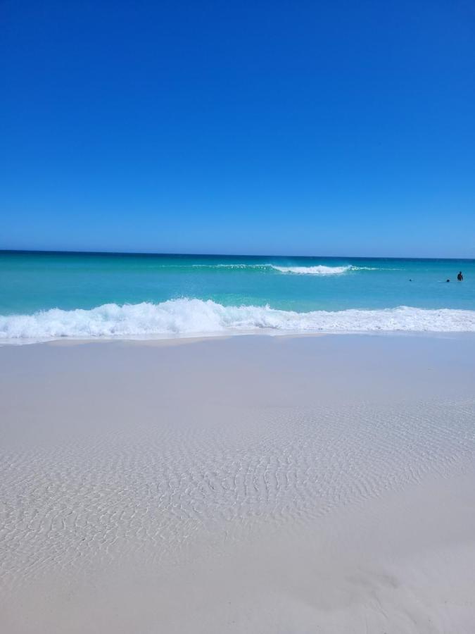 Uaihostel Cabo Frio Exteriör bild